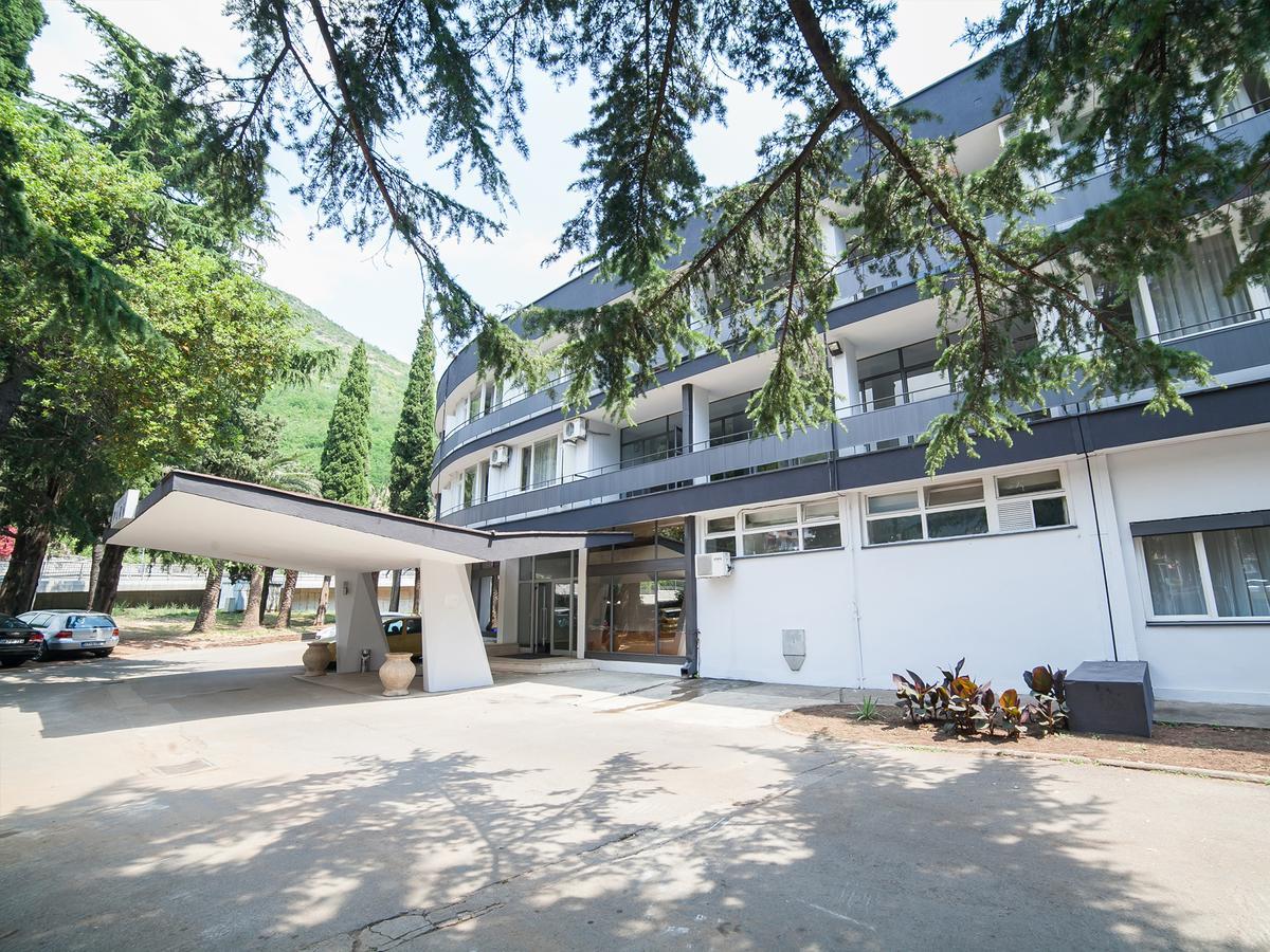 Hotel Budua Esterno foto